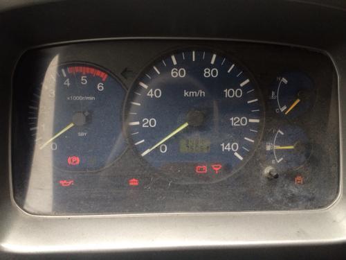 貨車發(fā)動機故障燈亮起 該怎么處理呢？