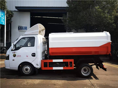 國六東風途逸掛桶垃圾車圖片參數(shù)介紹
