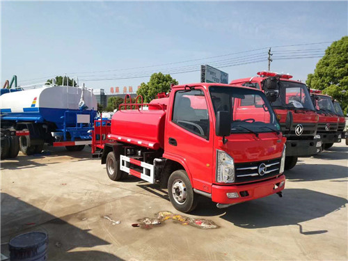 凱馬國六消防紅灑水車發(fā)車了，市場上唯一一款環(huán)保免征下發(fā)的國六公告