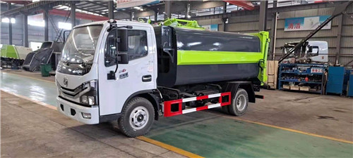 國六東風福瑞卡7.5方側(cè)裝壓縮式垃圾車