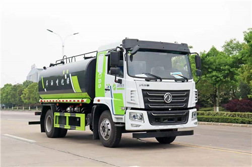 現(xiàn)車！現(xiàn)車！現(xiàn)車！東風(fēng)華神CS5灑水車