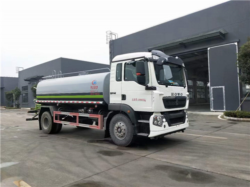 國(guó)六重汽豪沃14方灑水車特價(jià)促銷！整車優(yōu)惠4000元