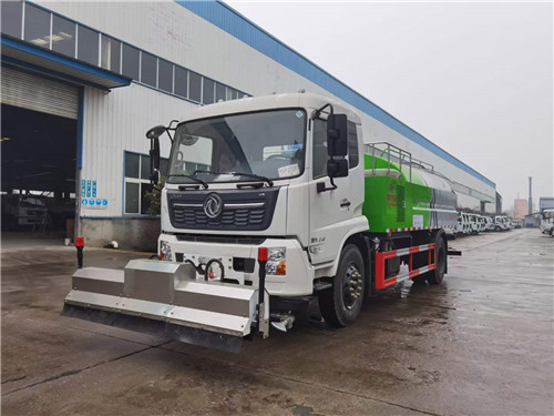 國六東風(fēng)天錦路面清洗車，路面清洗專家