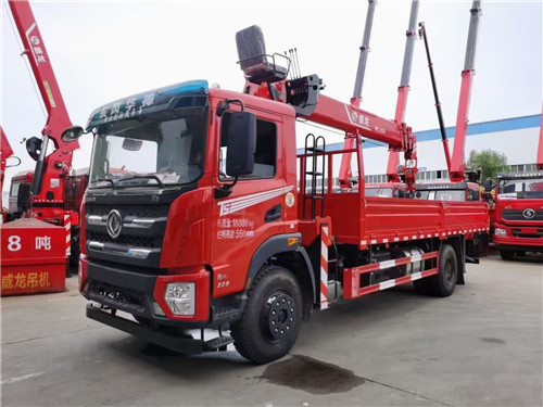 國六東風華神DV5隨車吊，6.1米8噸5節(jié)直臂吊