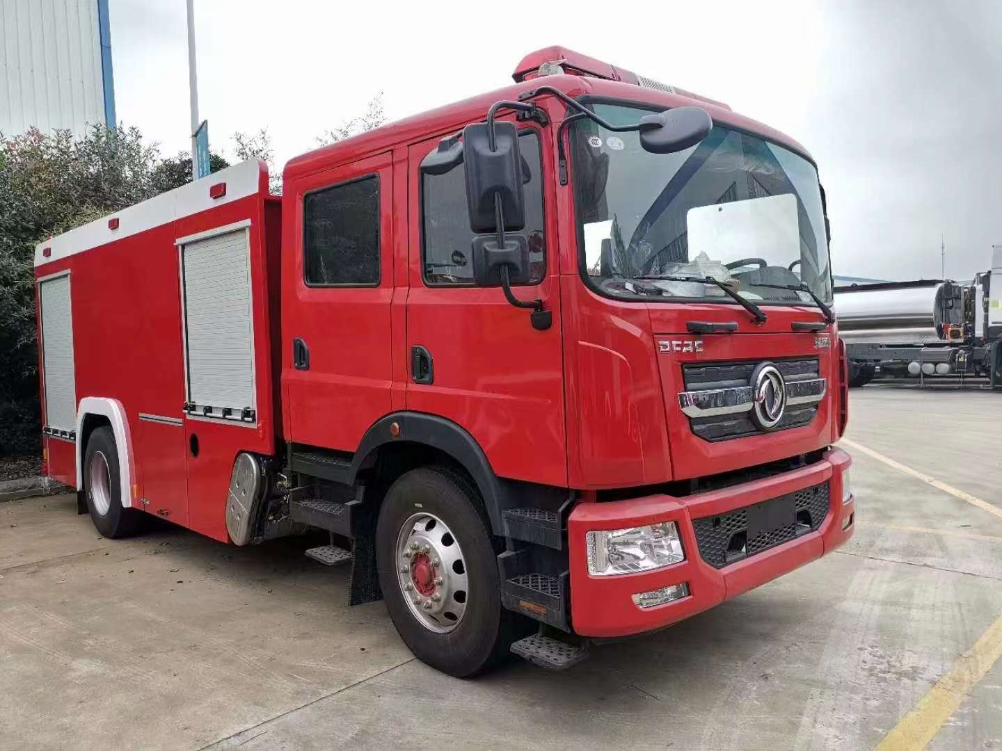 程力威牌（國六）東風(fēng)D9六噸水罐、泡沫消防車