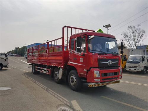 國六東風(fēng)小三軸9.6米氣瓶運(yùn)輸車廠家直銷，價(jià)格優(yōu)惠