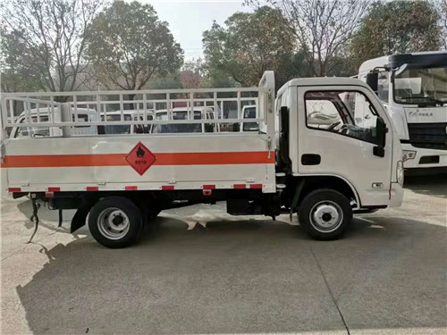 特大好消息 上汽躍進(jìn)國六氣瓶運(yùn)輸車北京環(huán)保已下發(fā)，可在北京上牌，暢行無阻！ (2).jpg