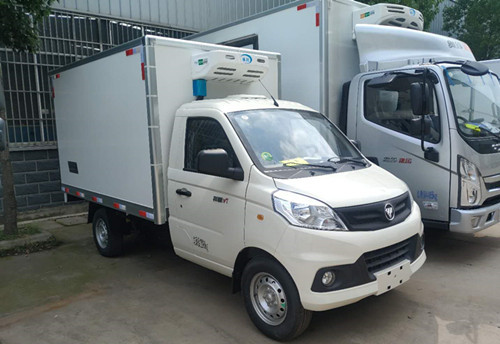 金杯廂長(zhǎng)34米冷藏車 (1).jpg