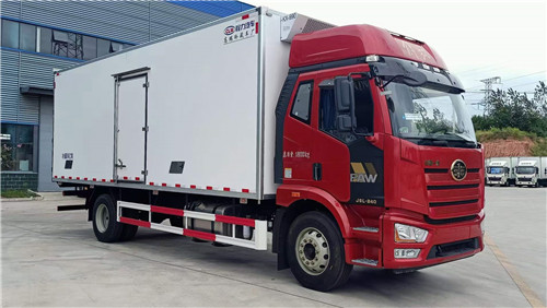 國(guó)六解放J6L精英版7.5米冷藏車，10噸國(guó)六冷藏車