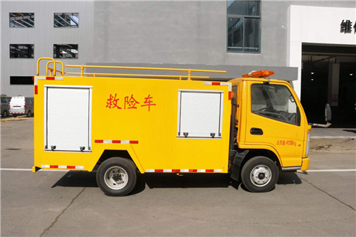 凱馬國(guó)六救險(xiǎn)車(chē) (1).jpg