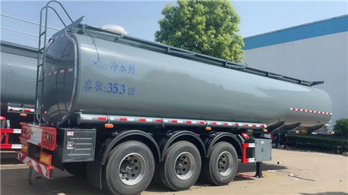 程力普貨通液體運(yùn)車(chē)供液車(chē)和食用油運(yùn)輸車(chē)
