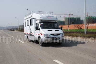 南京依維柯旅居車(chē) 房車(chē)