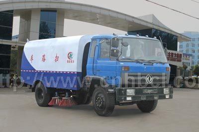 國(guó)四東風(fēng)153掃路車