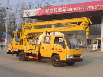 國(guó)四江鈴雙排座高空作業(yè)車